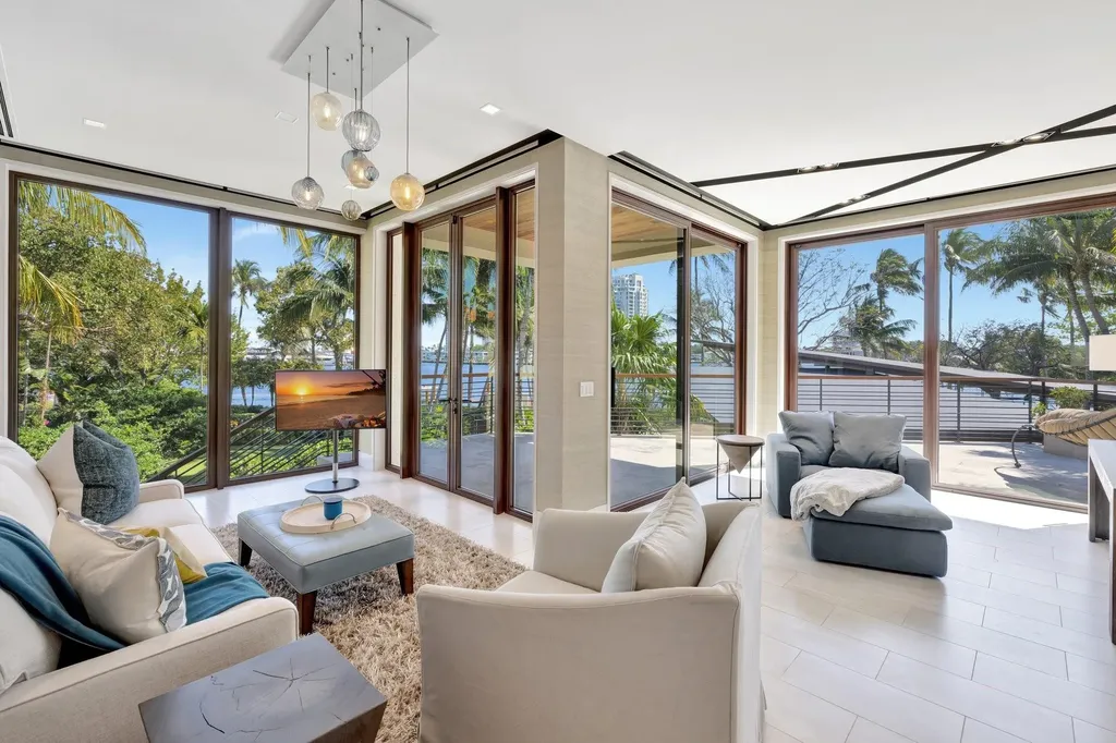 815 Idlewyld Drive Fort Lauderdale FL 33301
