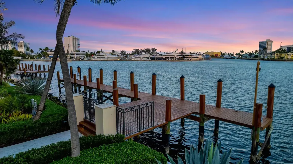 815 Idlewyld Drive Fort Lauderdale FL 33301