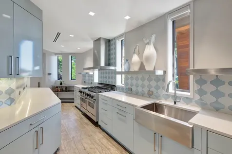 815 Idlewyld Drive Fort Lauderdale FL 33301