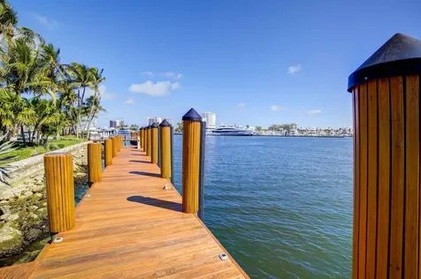 815 Idlewyld Drive Fort Lauderdale FL 33301