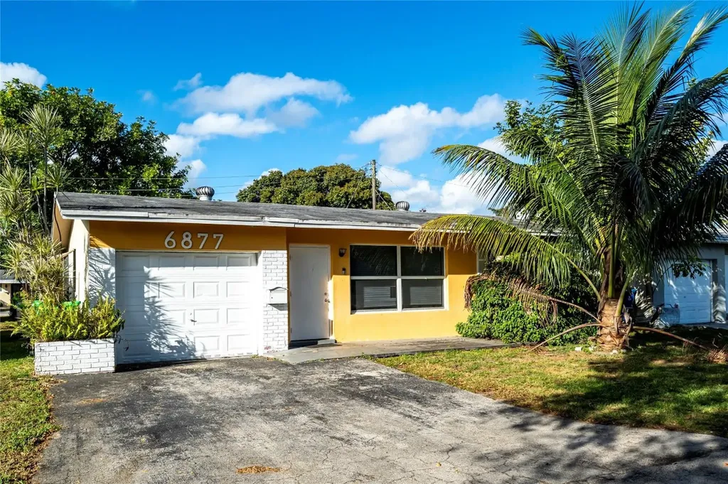 6877 NW 29th Court Sunrise FL 33313