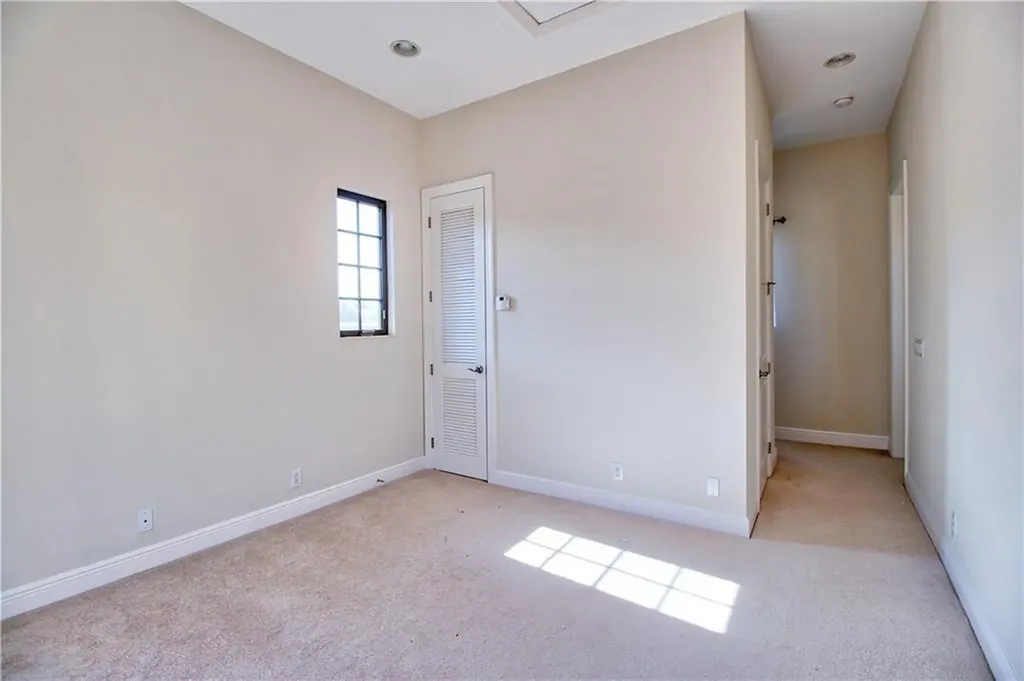 8166 Emerald Avenue Parkland FL 33076