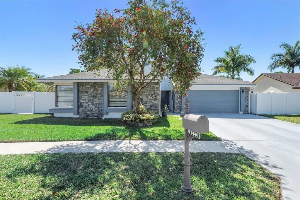 11836 Sunchase Court Boca Raton FL 33498