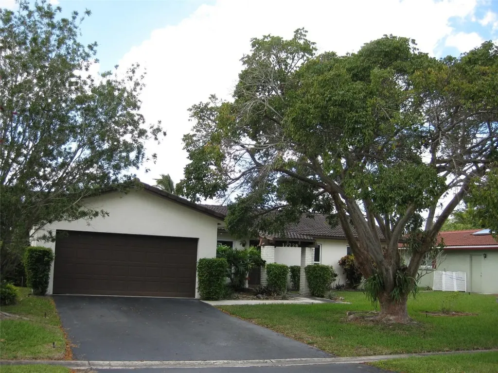 12226 NW 31st Drive Coral Springs FL 33065
