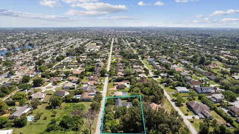 12100 NW 27th Court Plantation FL 33323