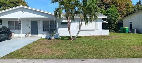 5702 NW 48th Way Tamarac FL 33319