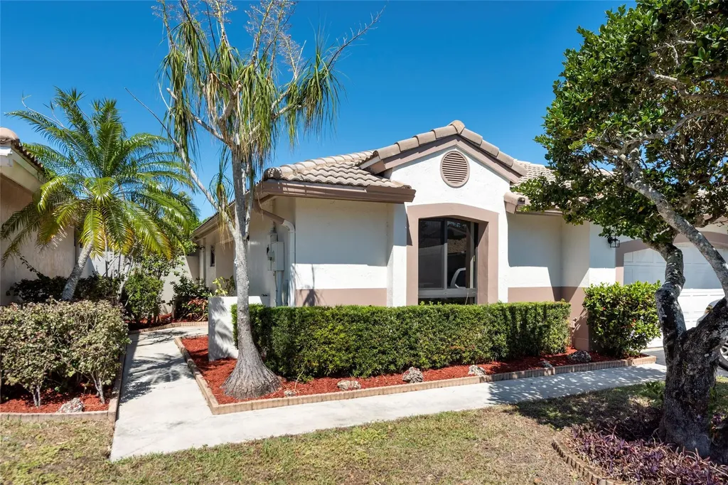 14861 Newcastle Lane Davie FL 33331