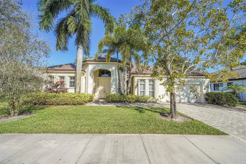 3982 W Lake Estates Drive Davie FL 33328