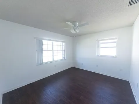 3205 Hibiscus Fort Pierce FL 34947