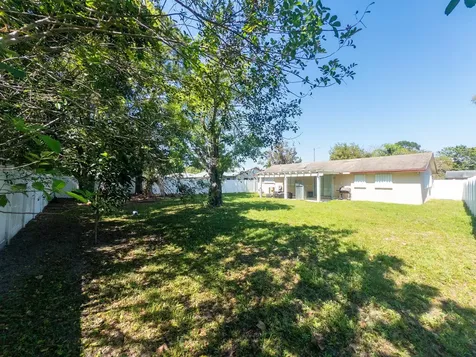 3205 Hibiscus Fort Pierce FL 34947