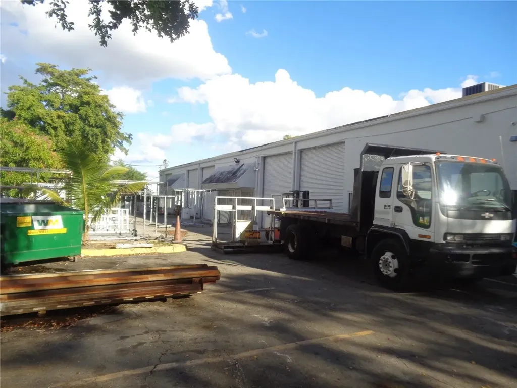 1612 NW 38th Avenue Fort Lauderdale FL 33311