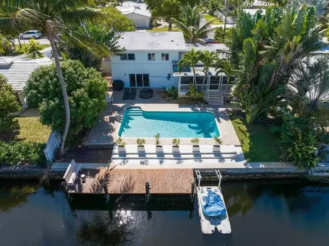 1771 NE 35th Street Oakland Park FL 33334