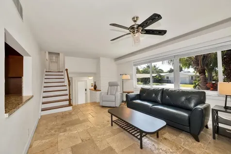 1771 NE 35th Street Oakland Park FL 33334