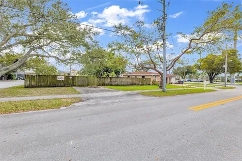 5912 Tyler Street Hollywood FL 33021