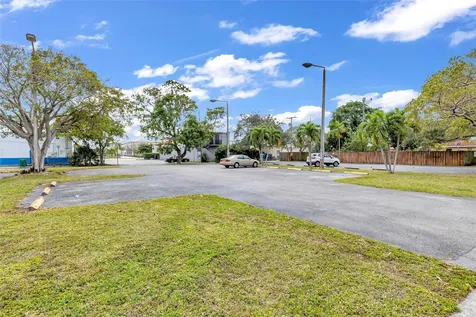 5912 Tyler Street Hollywood FL 33021