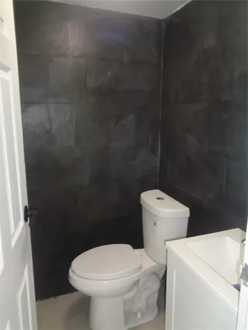 2323 NW 19th Street Fort Lauderdale FL 33311