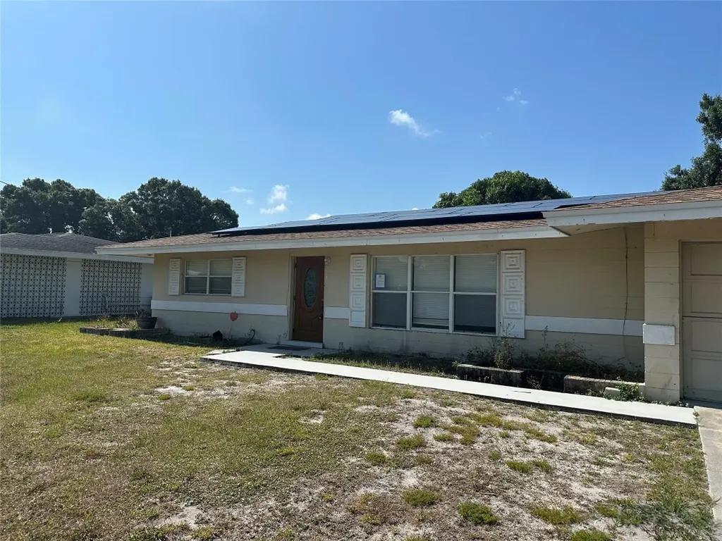 1919 Royal Palm Drive Fort Pierce FL 34982