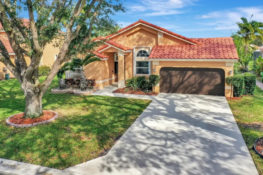 5727 NW 46th Drive Coral Springs FL 33067