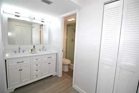 1100 Saint Charles Place Pembroke Pines FL 33026