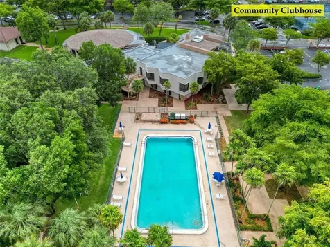 1100 Saint Charles Place Pembroke Pines FL 33026