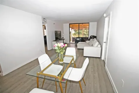 1100 Saint Charles Place Pembroke Pines FL 33026