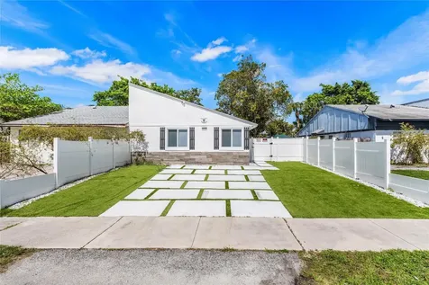 5235 NW 6th Court Delray Beach FL 33445