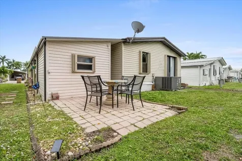 5343 NW 4th Terrace Deerfield Beach FL 33064