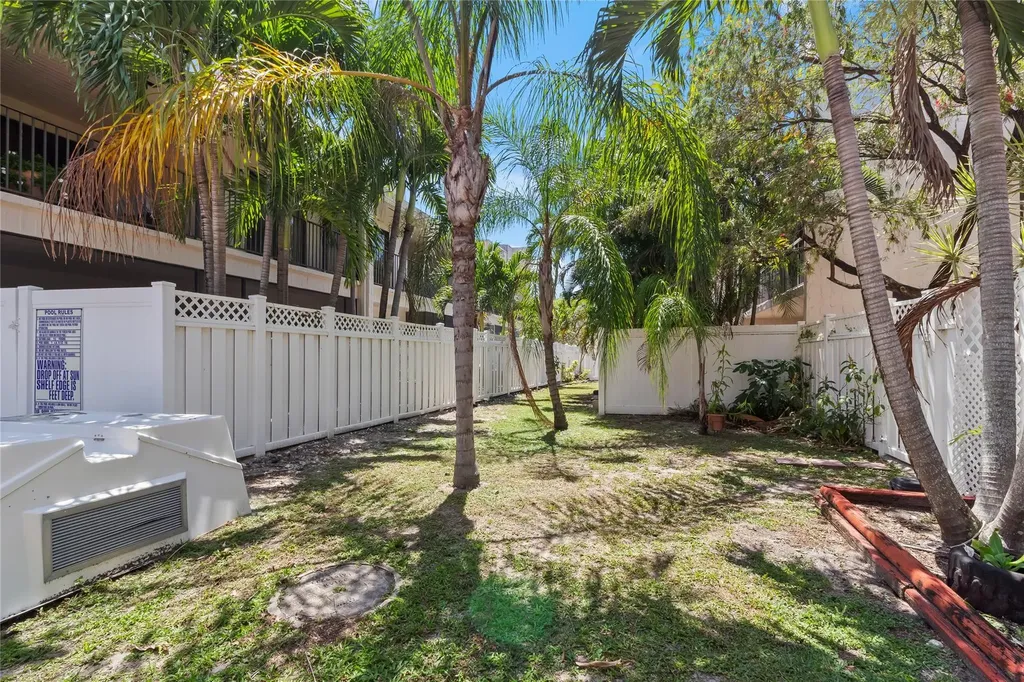 241 SE 11th Avenue Pompano Beach FL 33060