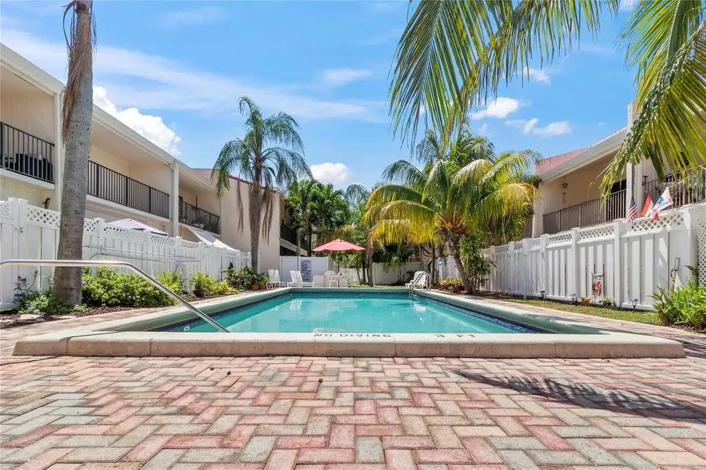 241 SE 11th Avenue Pompano Beach FL 33060