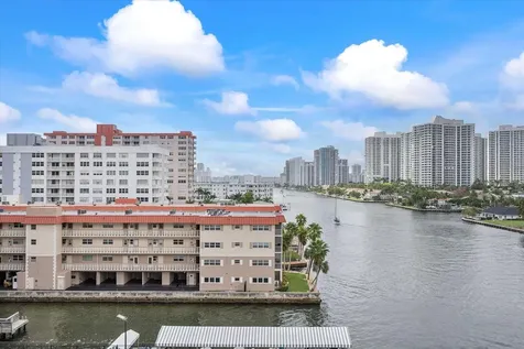 2017 S Ocean Drive Hallandale Beach FL 33009