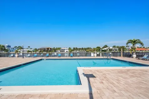 2017 S Ocean Drive Hallandale Beach FL 33009