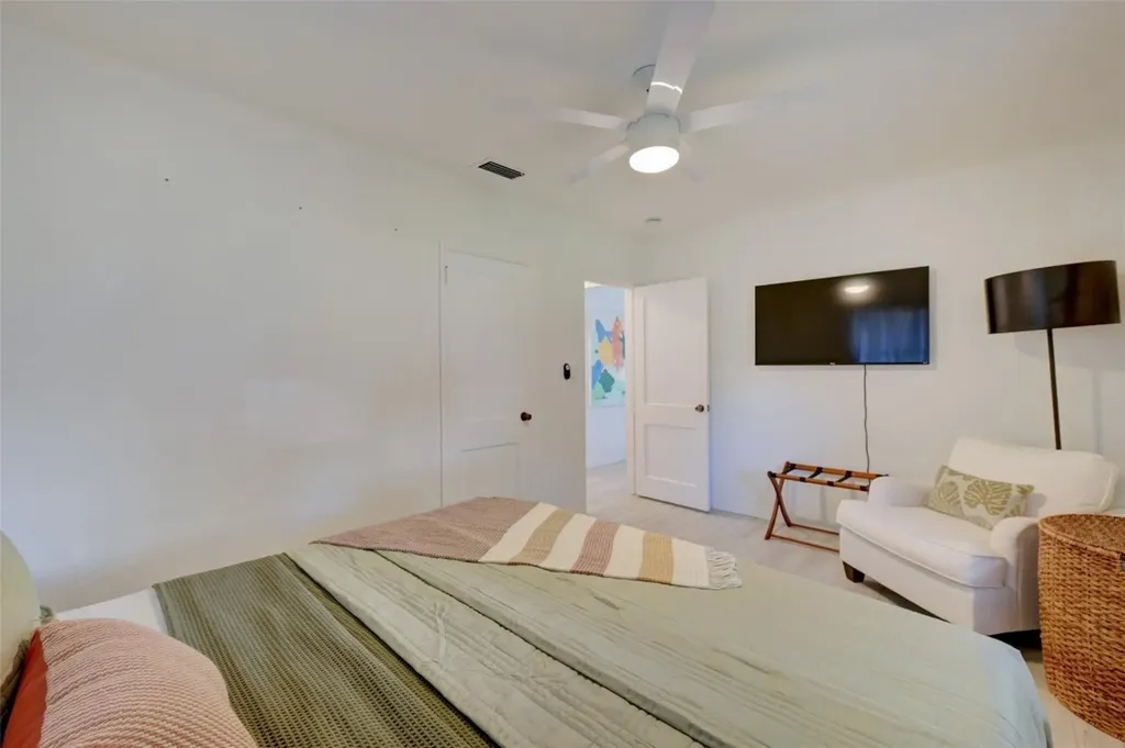 1944 NE 5th Street Deerfield Beach FL 33441