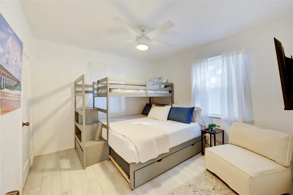 1944 NE 5th Street Deerfield Beach FL 33441