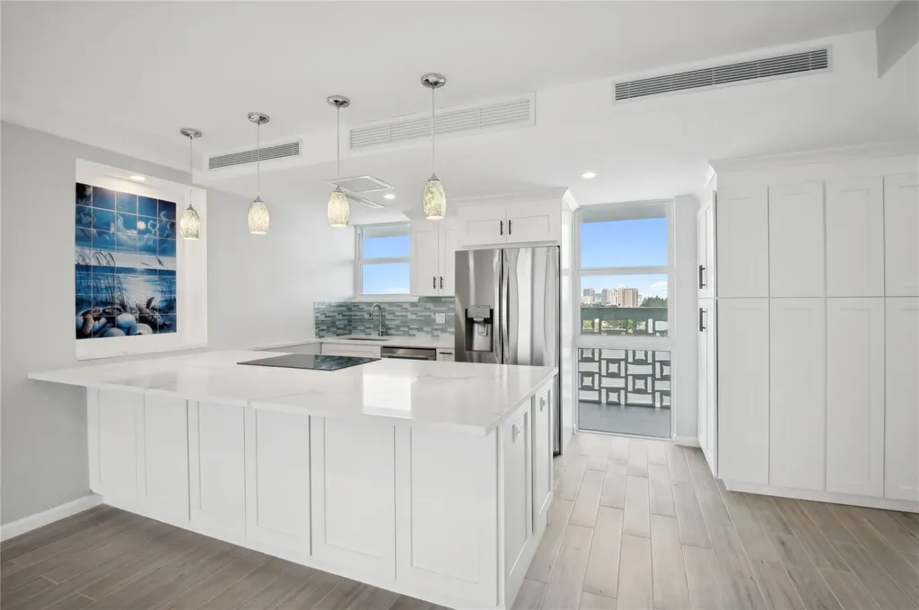 1900 S Ocean Drive Fort Lauderdale FL 33316