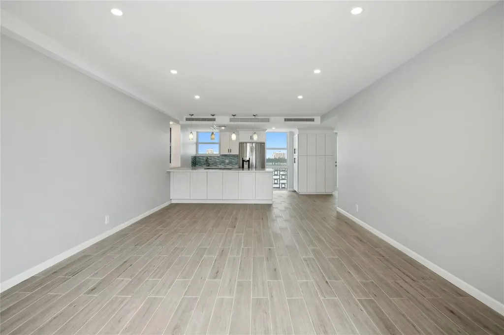 1900 S Ocean Drive Fort Lauderdale FL 33316