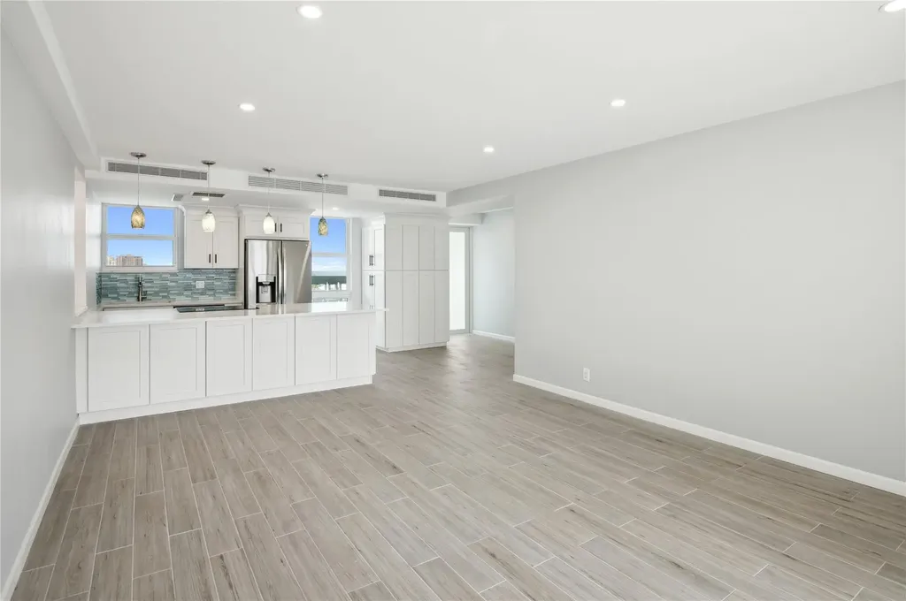 1900 S Ocean Drive Fort Lauderdale FL 33316