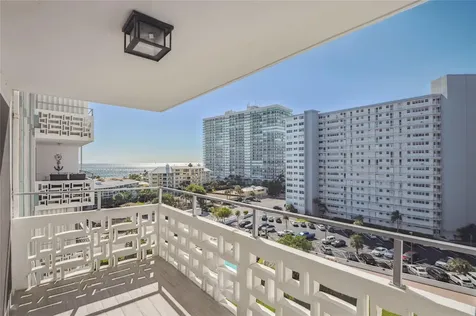 1900 S Ocean Drive Fort Lauderdale FL 33316