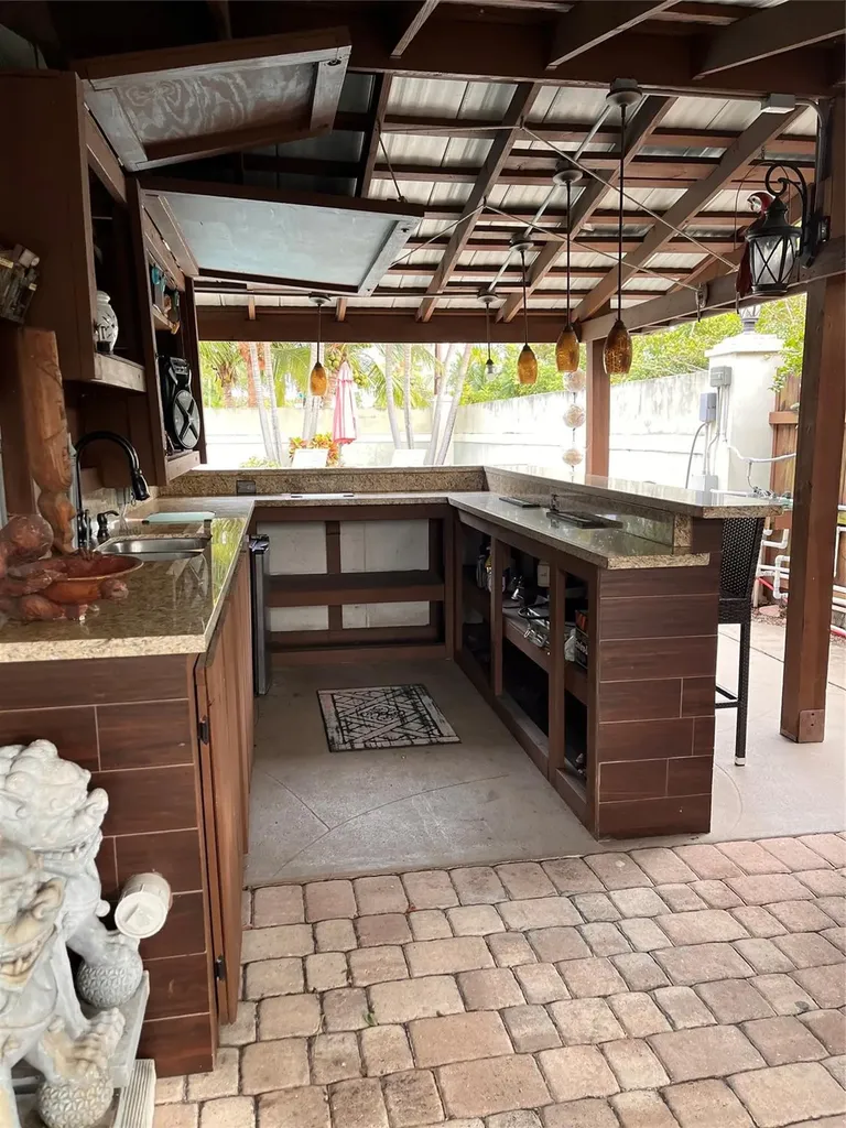 5631 NE 16th Avenue Fort Lauderdale FL 33334