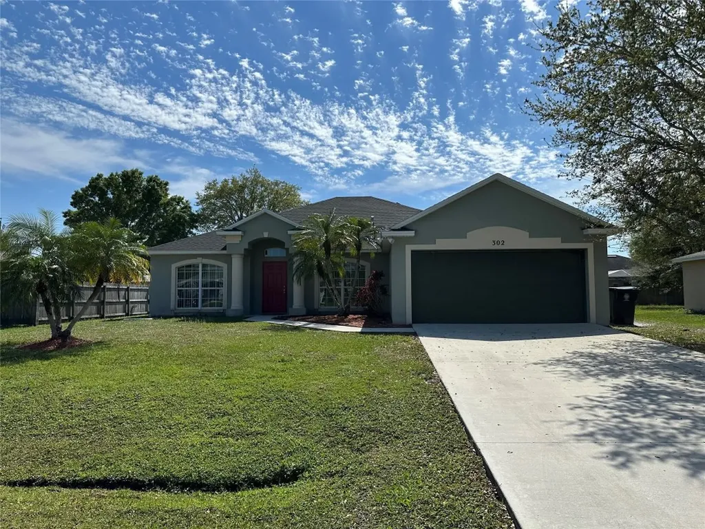 302 NE Greenbrier Avenue Port St Lucie FL 34983