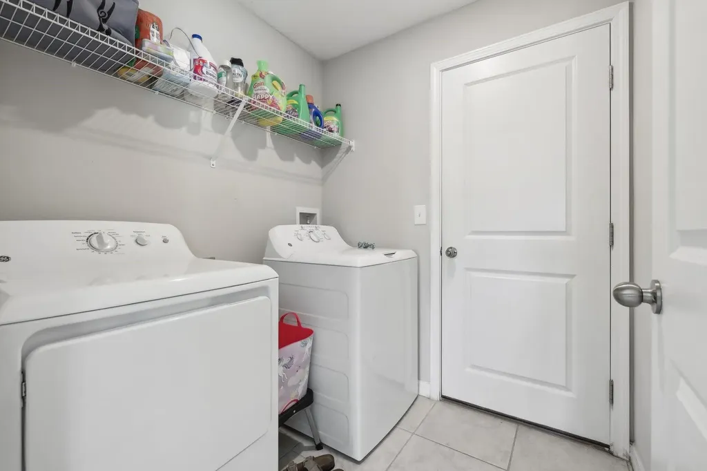 16621 Sunburst Lake Street Wimauma FL 33598