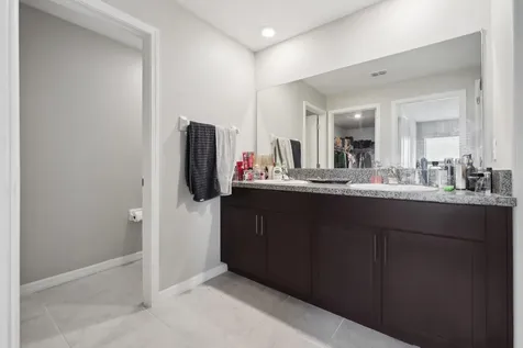 16621 Sunburst Lake Street Wimauma FL 33598