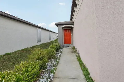 16621 Sunburst Lake Street Wimauma FL 33598