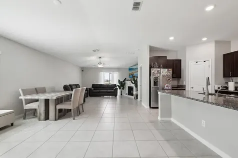 16621 Sunburst Lake Street Wimauma FL 33598