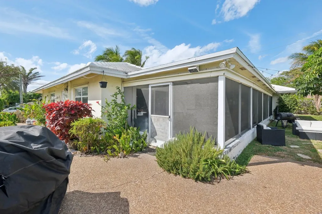 3820 NE 29th Avenue Lighthouse Point FL 33064