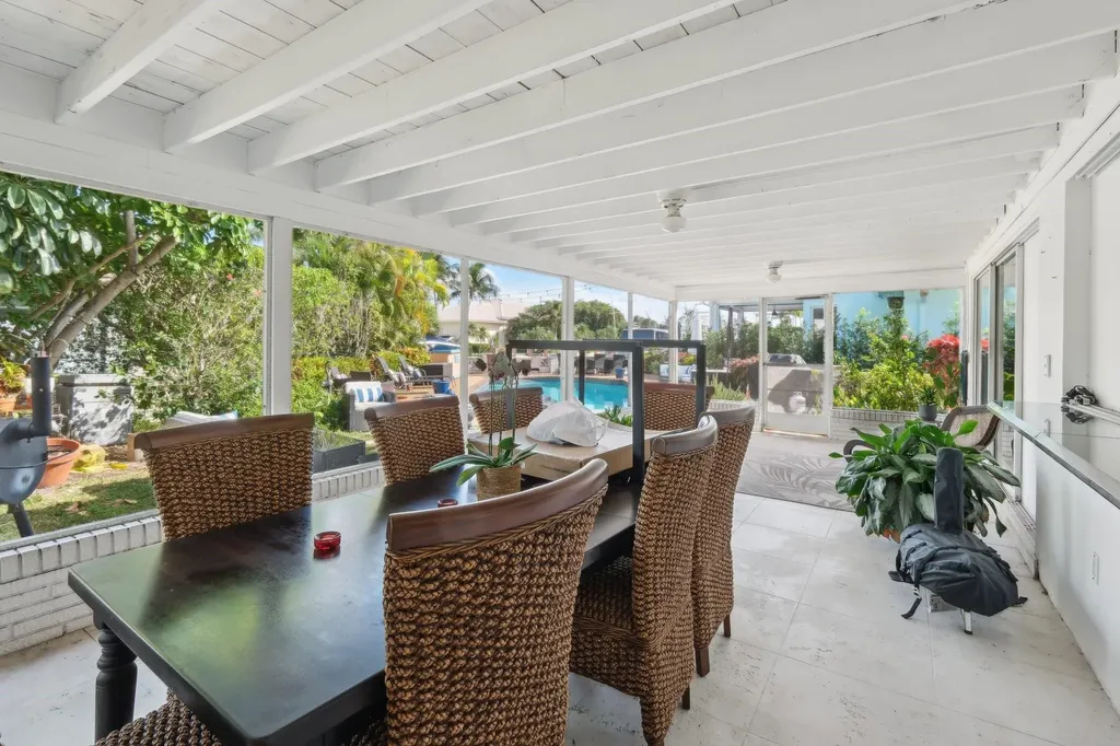 3820 NE 29th Avenue Lighthouse Point FL 33064