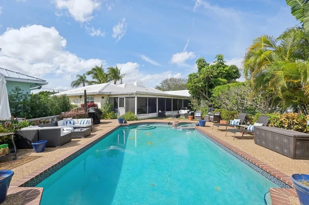 3820 NE 29th Avenue Lighthouse Point FL 33064