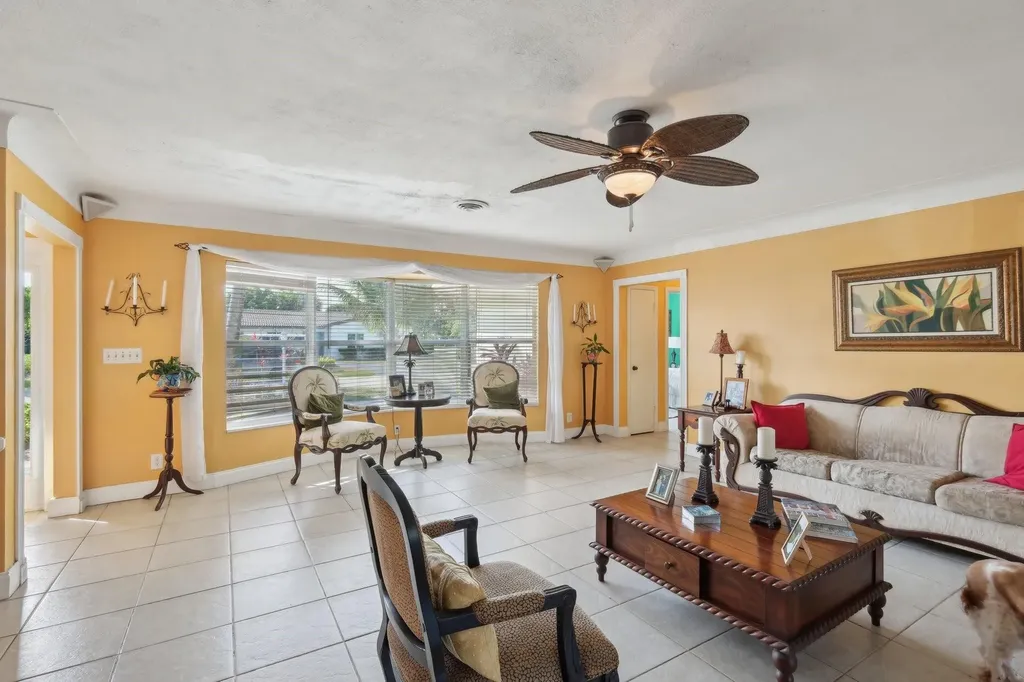 3820 NE 29th Avenue Lighthouse Point FL 33064
