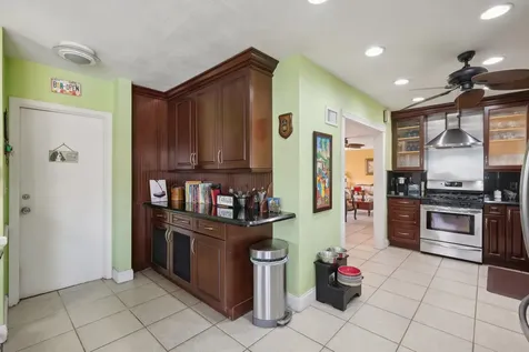 3820 NE 29th Avenue Lighthouse Point FL 33064