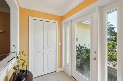 3820 NE 29th Avenue Lighthouse Point FL 33064