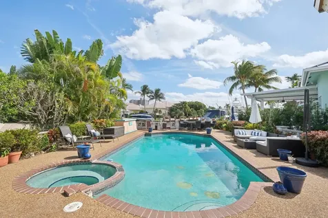 3820 NE 29th Avenue Lighthouse Point FL 33064